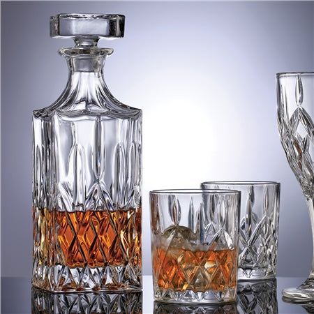 750ml Whiskey Decanter with 6 Whiskey Glasses - Newbridge Silverware